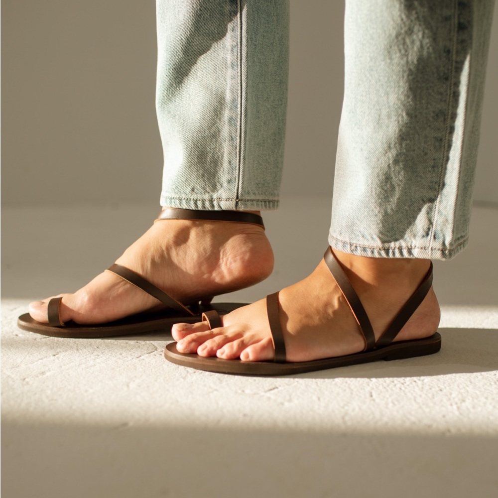 Carly Jean Los Angeles Rhode Sandals - Picture 6 of 8